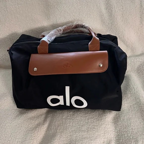 ALO Yoga Black Duffel with Brown Trim - Picture 2 of 11